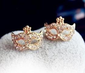 Fashion Mask Rivet Flower Stud Earring